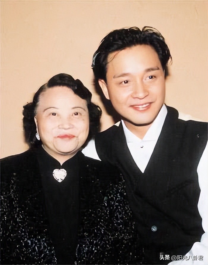 张国荣陈淑芬合作历程_张国荣经纪人陈淑芬故事_香港娱乐圈黑张国荣