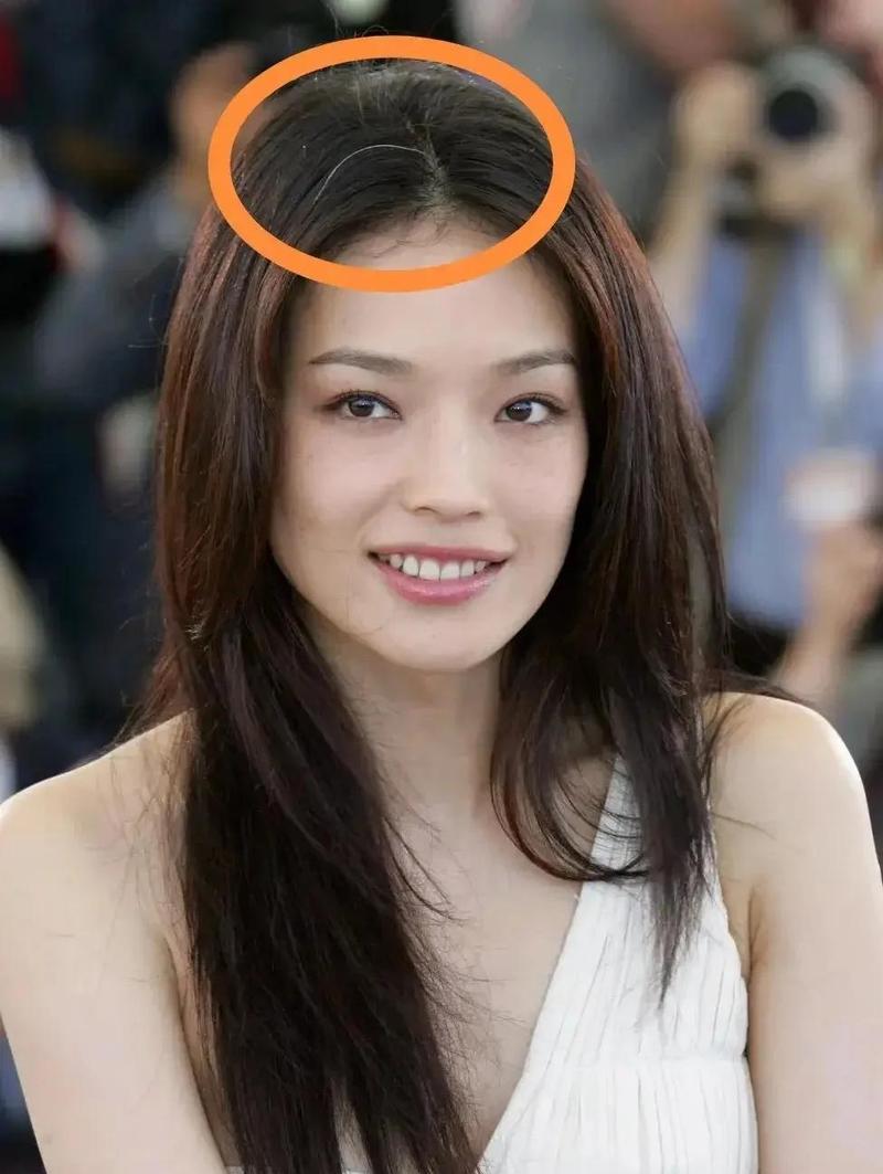 白头明星是谁_有白发的明星女_女明星 白头发