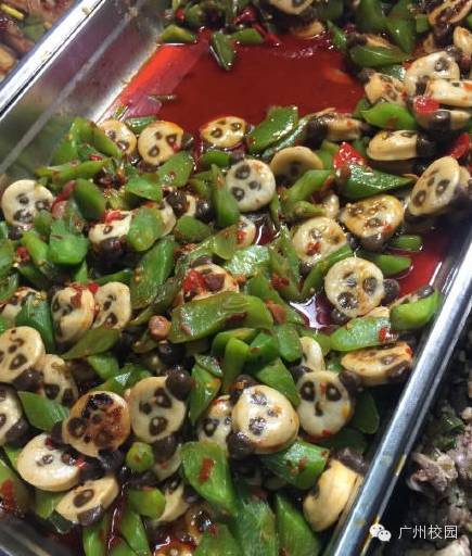 泡椒火龙果青椒猫耳朵_重庆大学城市科技学院食堂黑暗料理_重庆黑暗料理网红餐厅叫什么啊,